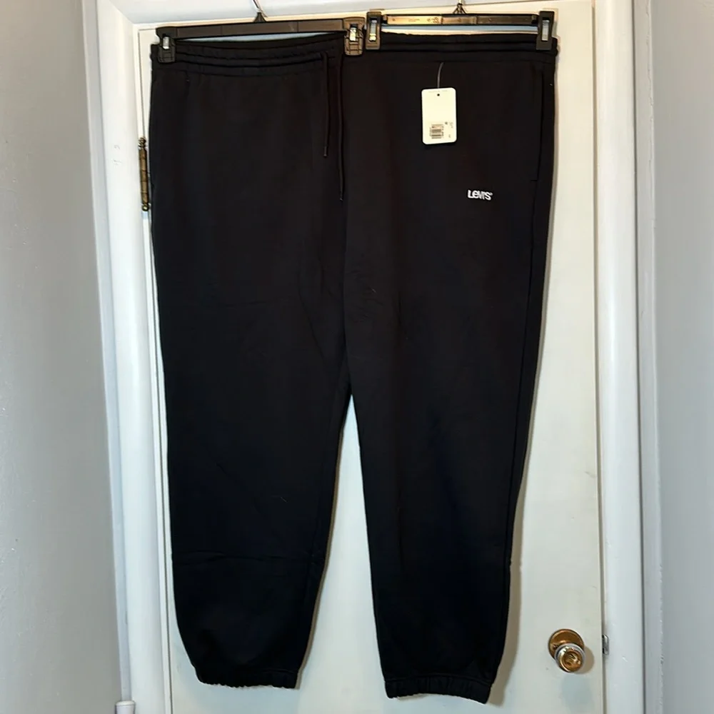 Levi’s Men's Seasonal Cotton Black Sweatpants 4XL NWT